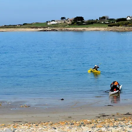 Maison Spacieuse Entre La Et La Cote *
