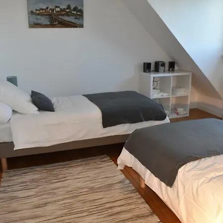 Casa vacanze Maison Spacieuse Entre La Et La Cote Saint-Martin-des-Champs (Finistere)